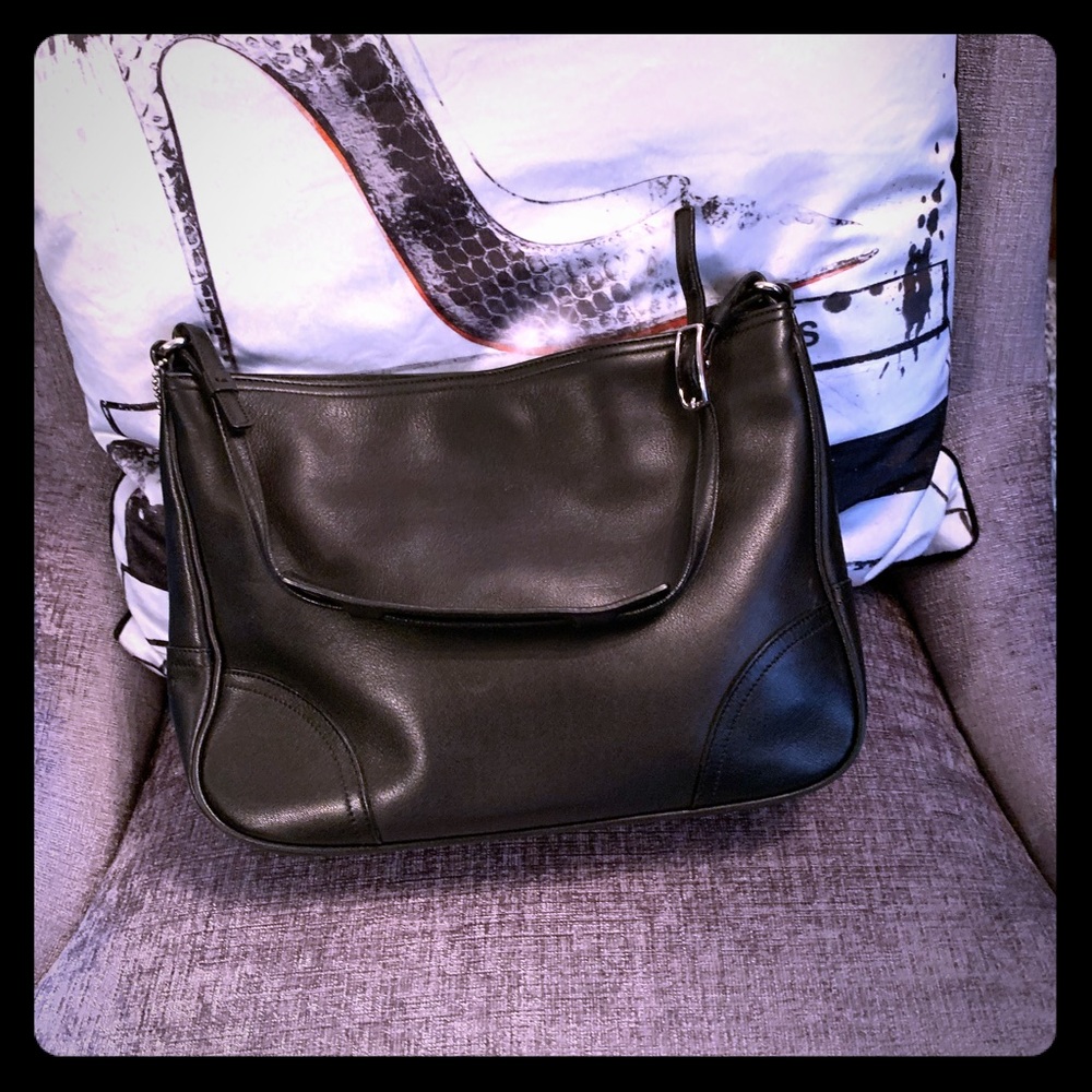 Gorgeous black butter leather coach bag!